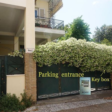 Апартаменты Independent Entrance Apt - 130M2 - Garden - Private Parking Афины Экстерьер фото